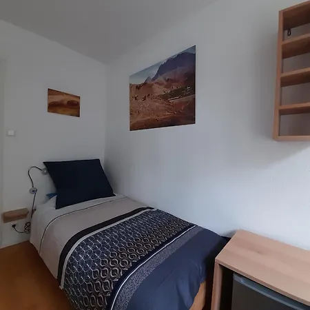 Tiny * Dusseldorf